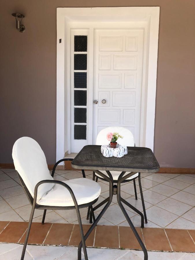 Petros Rooms & Apartments Lixouri Exterior foto